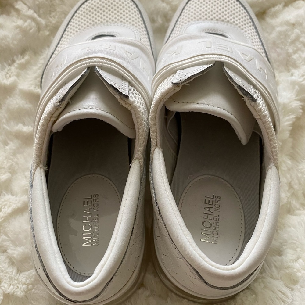 Michael kors women’s shoes 👟